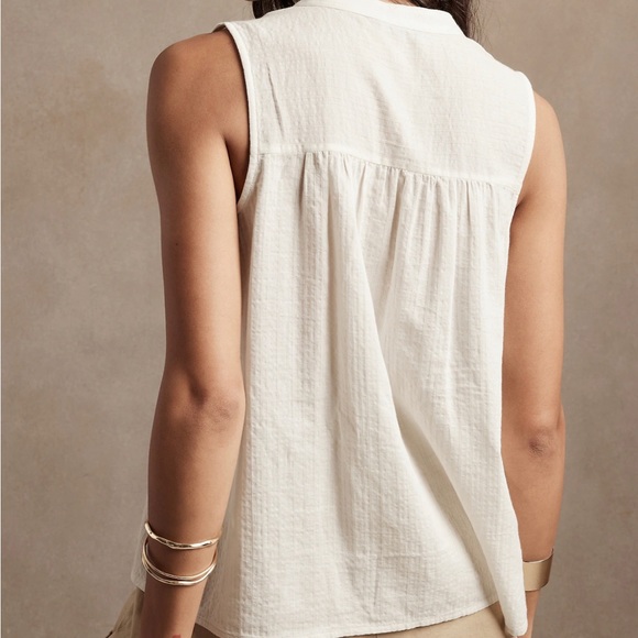 Banana Republic Embroidered Top - Picture 2 of 7